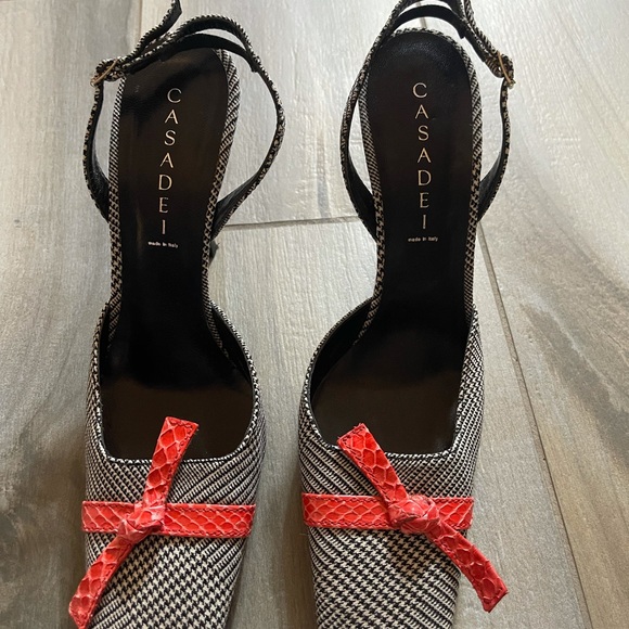 CASADEI authentic Women’s Vintage shoes only worn once 4 1/2” heel - Picture 10 of 12